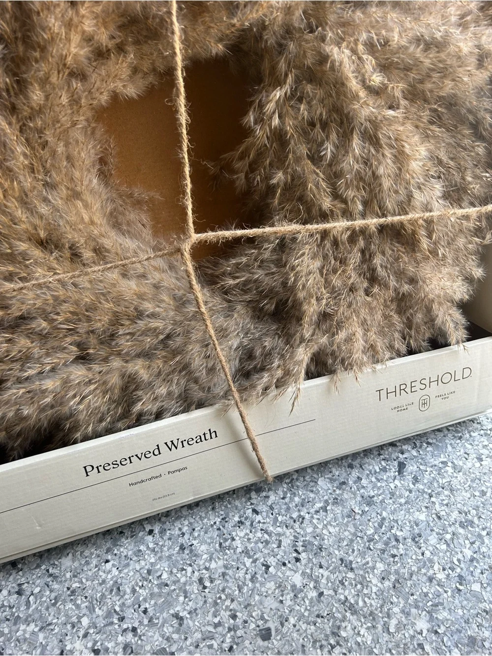 NWT Threshold Preserved Pompas Grass Wreath